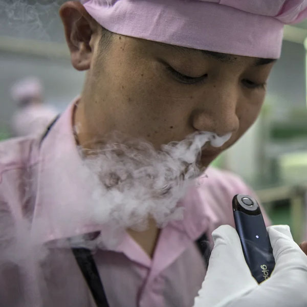 E-Liquid-Market-Faces-Challenges-Amid-Health-Concerns